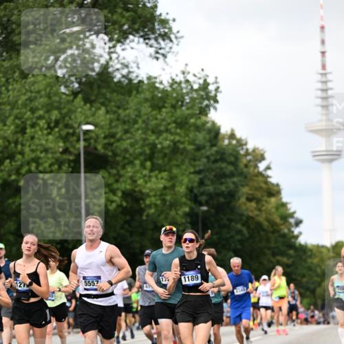 29.06.2025 - hella hamburg halbmarathon Dr. Thomas Lammeyer http://msf.ph/oto/8300986 29.06.2025 10:37:59 Kennedybrücke 1189, 1275, 1896, 2038, 2526, 2776, 3264, 3340, 3345, 3848, 4361, 4433, 4449, 4807, 4824, 4826, 5075, 5141, 5557, 5561, 5566, 5584, 5821, 5822, 5887, 6364, 6515, 6516, 6956, 7027, 7565, 7633, 7653, 7982, 8157, 8277, 8349, 8375, 8377, 8383, 8401, 8620, 9234, 9258, 9438, 9706, 9799, 9875, 9995, 10048, 10561, 10800, 11092, 11111, 11229, 11237, 11260 meine-sportfotos.de