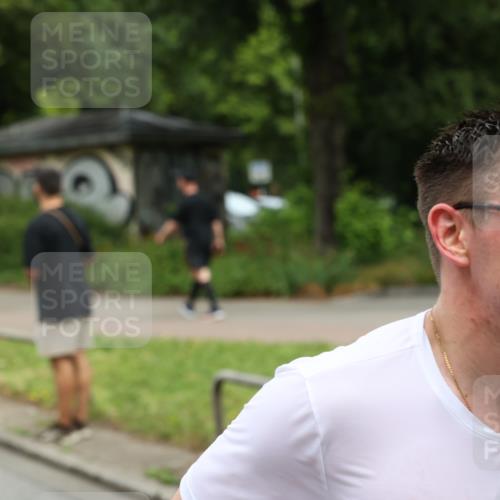 29.06.2025 - hella hamburg halbmarathon Yannick Fuchs http://msf.ph/oto/8301147 29.06.2025 10:49:52 20KM 1130, 1180, 1193, 2982, 3042, 3048, 3058, 3668, 4951, 5287, 5465, 5672, 6569, 6591, 6924, 7742, 8255, 8311, 8330, 8639, 8863, 9361, 9562, 11039, 11143, 11309, 11554, 11638, 12196, 12515, 13474, 14363, 14461, 15184, 15818, 15884, 16375, 16401, 16434, 16625, 16786, 17468, 17615, 17640, 17642, 18064, 18125, 18212, 18325, 18340, 18495, 18634, 18741, 18746, 18835, 19120, 19152 meine-sportfotos.de