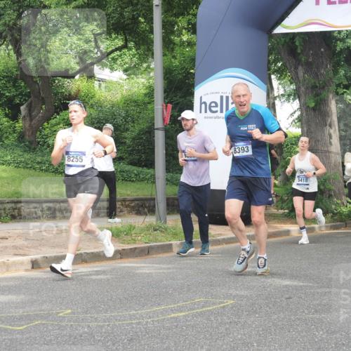 29.06.2025 - hella hamburg halbmarathon KatJ http://msf.ph/oto/8301201 29.06.2025 10:43:19 Zwischen KM18-KM19 3042, 4868, 6591, 6720, 8255, 8393 meine-sportfotos.de