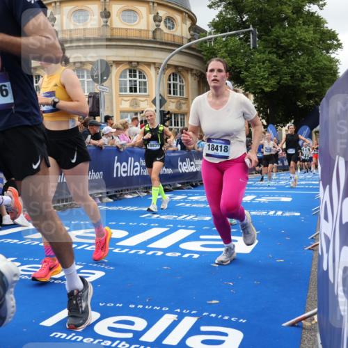 29.06.2025 - hella hamburg halbmarathon Strokosch-Dieckow http://msf.ph/oto/8301321 29.06.2025 10:53:54 Ziel 1151, 1422, 1706, 1815, 1870, 2432, 3096, 6260, 6356, 6374, 6481, 7395, 7918, 7973, 8394, 9922, 10529, 10891, 11789, 12413, 13032, 13869, 14026, 14175, 15502, 16477, 16538, 17348, 17740, 18249, 18308, 18418, 18487, 18759, 18831, 18879, 18915, 19177 meine-sportfotos.de