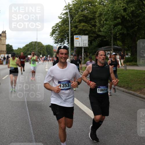 29.06.2025 - hella hamburg halbmarathon Yannick Fuchs http://msf.ph/oto/8301417 29.06.2025 10:37:32 20KM 1353, 1675, 1735, 2653, 4229, 4318, 5011, 5124, 5477, 7026, 7508, 7635, 9364, 9371, 9534, 10099, 10251, 11177, 12153, 12723, 12839, 13398, 13746, 13807, 14201, 14210, 14226, 14447, 14484, 14560, 14849, 15255, 15328, 15706, 15851, 15921, 16314, 16338, 17733, 17911, 18004, 18274, 18275, 18304, 18449, 18659, 18987, 19009, 19229 meine-sportfotos.de