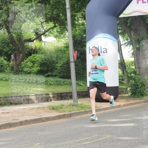 29.06.2025 - hella hamburg halbmarathon KatJ http://msf.ph/oto/8301583 29.06.2025 10:14:06 Zwischen KM18-KM19 7963 meine-sportfotos.de