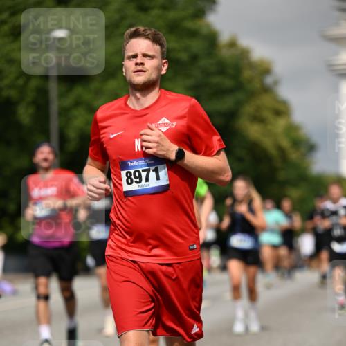 29.06.2025 - hella hamburg halbmarathon Dr. Thomas Lammeyer http://msf.ph/oto/8301642 29.06.2025 10:16:24 Kennedybrücke 1249, 1610, 1785, 1850, 1851, 2963, 2964, 3182, 3248, 3262, 3363, 4453, 5150, 5166, 5176, 6822, 6871, 7014, 7907, 8206, 8207, 8917, 8971, 9428, 10067, 10402, 10685, 11025 meine-sportfotos.de