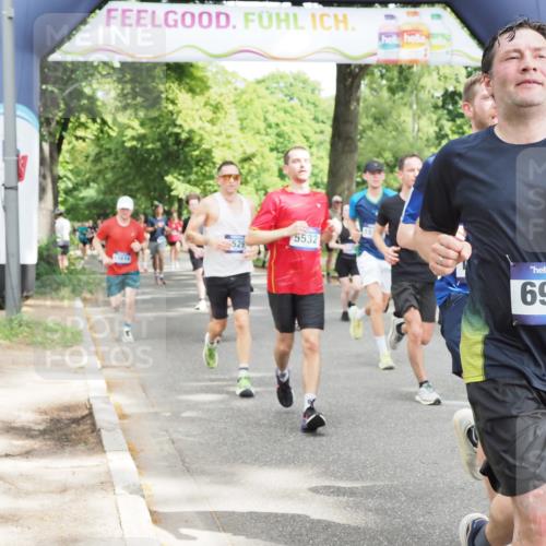 29.06.2025 - hella hamburg halbmarathon MichiJ http://msf.ph/oto/8301653 29.06.2025 10:34:45 Zwischen KM18-KM19 1604, 3087, 5459, 5532, 5889, 6421, 6691, 6978, 8142, 8482, 8981, 9386, 9529, 9786, 11185, 11858, 12171, 12891, 13698, 13728, 14045, 14415, 15157, 15451, 15611, 15684, 15741, 15825, 15973, 17353, 17461, 17669, 17718, 19209 meine-sportfotos.de
