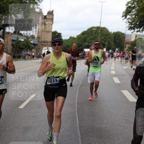 29.06.2025 - hella hamburg halbmarathon Yannick Fuchs http://msf.ph/oto/8301700 29.06.2025 10:37:33 20KM 1353, 1675, 1735, 2653, 4229, 4318, 5011, 5124, 5477, 7026, 7508, 7635, 9364, 9371, 9534, 10099, 10237, 10251, 11177, 12153, 12723, 12776, 13398, 13746, 13807, 14201, 14210, 14226, 14484, 14560, 14849, 15255, 15328, 15706, 15851, 15921, 16314, 16338, 17733, 18004, 18274, 18304, 18449, 18659, 18987, 19009, 19038, 19229 meine-sportfotos.de