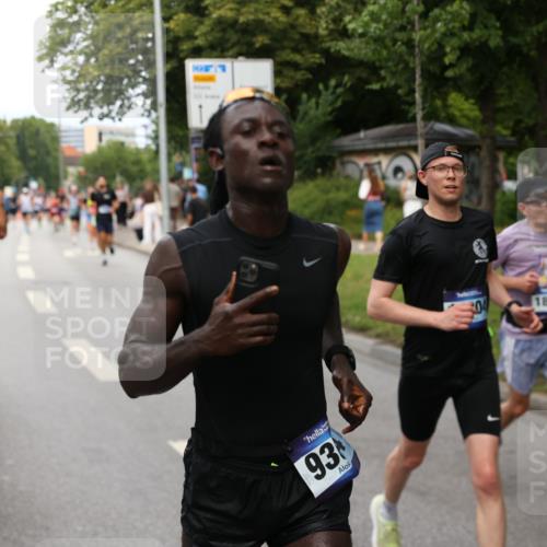 29.06.2025 - hella hamburg halbmarathon Yannick Fuchs http://msf.ph/oto/8301785 29.06.2025 10:37:33 20KM 1353, 1675, 1735, 2653, 4229, 4318, 5011, 5124, 5477, 7026, 7508, 7635, 9364, 9371, 9534, 10099, 10237, 10251, 11177, 12153, 12723, 12776, 13398, 13746, 13807, 14201, 14210, 14226, 14484, 14560, 14849, 15255, 15328, 15706, 15851, 15921, 16314, 16338, 17733, 18004, 18274, 18304, 18449, 18659, 18987, 19009, 19038, 19229 meine-sportfotos.de