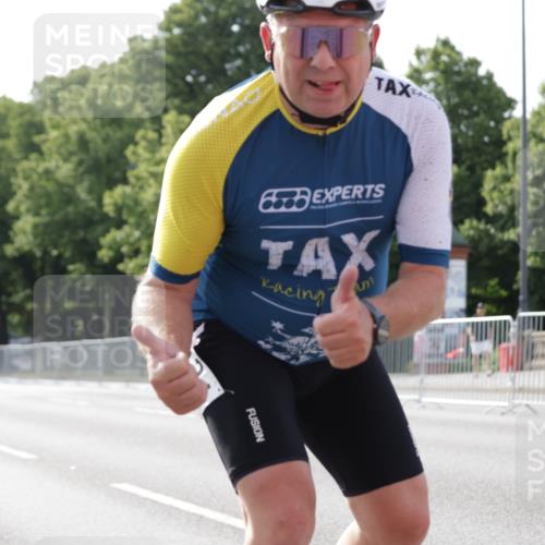 29.06.2025 - hella hamburg halbmarathon Jannik Wohlers http://msf.ph/oto/8301802 29.06.2025 08:56:51 Lombardsbrücke  meine-sportfotos.de