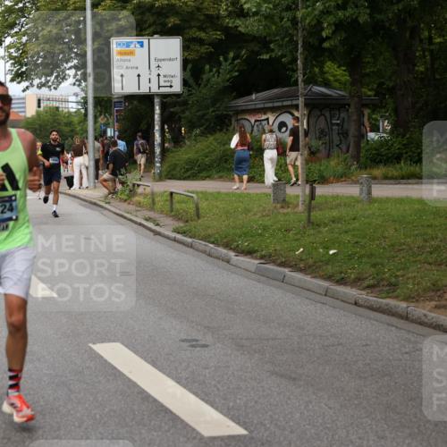29.06.2025 - hella hamburg halbmarathon Yannick Fuchs http://msf.ph/oto/8301937 29.06.2025 10:37:34 20KM 1675, 1735, 2653, 4080, 4229, 4318, 5011, 5124, 5477, 7026, 7508, 7635, 9364, 9534, 10099, 10237, 10251, 11177, 12153, 12723, 12776, 13398, 13746, 13807, 14201, 14210, 14226, 14484, 14849, 15255, 15328, 15706, 15851, 15921, 16314, 16338, 18004, 18274, 18304, 18449, 18659, 18987, 19009, 19038, 19051, 19229 meine-sportfotos.de