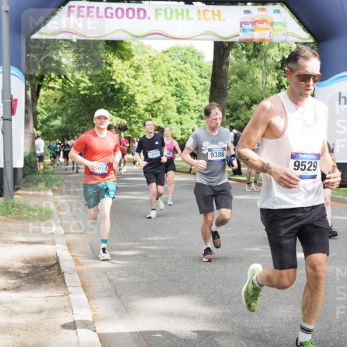 29.06.2025 - hella hamburg halbmarathon MichiJ http://msf.ph/oto/8301942 29.06.2025 10:34:47 Zwischen KM18-KM19 1604, 3087, 5459, 5532, 5889, 6421, 6691, 6978, 7908, 8142, 8482, 8981, 9386, 9529, 9786, 11185, 11858, 12651, 13614, 13698, 13728, 14045, 14415, 15149, 15157, 15451, 15611, 15684, 15741, 15973, 17461, 17669, 17718, 19209 meine-sportfotos.de