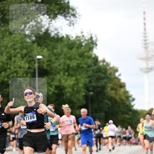 29.06.2025 - hella hamburg halbmarathon Dr. Thomas Lammeyer http://msf.ph/oto/8302010 29.06.2025 10:38:01 Kennedybrücke 1189, 1275, 1896, 2038, 2526, 2776, 2933, 3264, 3340, 3345, 3848, 4361, 4433, 4445, 4449, 4807, 4824, 4826, 5075, 5096, 5141, 5557, 5561, 5566, 5569, 5584, 5821, 5822, 5887, 6364, 6515, 6516, 6956, 7027, 7565, 7633, 7653, 7982, 8157, 8277, 8349, 8375, 8377, 8383, 8401, 8620, 9258, 9438, 9706, 9799, 9875, 9995, 10048, 10071, 10561, 10800, 11111, 11229, 11237, 11260 meine-sportfotos.de
