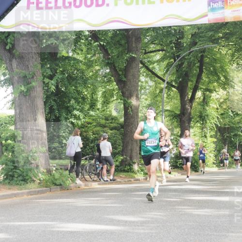 29.06.2025 - hella hamburg halbmarathon KatJ http://msf.ph/oto/8302076 29.06.2025 10:14:09 Zwischen KM18-KM19  meine-sportfotos.de