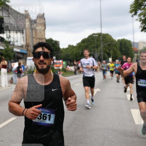 29.06.2025 - hella hamburg halbmarathon Yannick Fuchs http://msf.ph/oto/8302085 29.06.2025 10:49:57 20KM 1130, 1180, 1877, 2378, 2982, 3042, 3048, 4951, 5287, 5465, 5672, 5721, 6759, 7646, 7742, 8255, 8311, 8330, 8639, 8863, 9361, 9562, 9622, 11039, 11143, 11309, 11554, 11638, 12196, 12515, 12858, 13474, 14363, 14461, 15134, 15184, 16043, 16375, 16401, 16434, 16625, 16786, 17468, 17615, 18117, 18125, 18212, 18325, 18340, 18495, 18531, 18634, 18741, 18746, 18835, 18966, 19120, 19152 meine-sportfotos.de