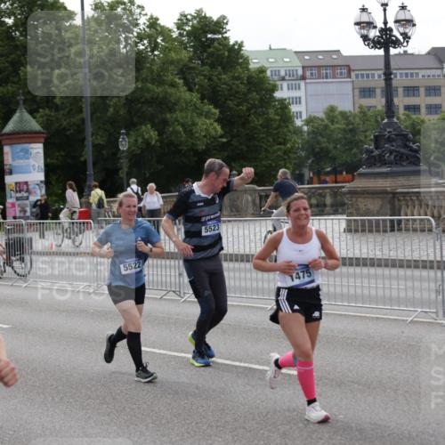 29.06.2025 - hella hamburg halbmarathon Jannik Wohlers http://msf.ph/oto/8302136 29.06.2025 10:37:21 Lombardsbrücke 1475, 1799, 1985, 2199, 2853, 3230, 3246, 3633, 5139, 5522, 5875, 6243, 6362, 7124, 7321, 7350, 7696, 8985, 9247, 9288, 9895, 10159, 10506, 10836, 10919, 11087, 11164, 11183, 11543, 11801, 11882, 11888, 12123, 12242, 12254, 12472, 12824, 13650, 14018, 15002, 15418, 15511, 16032, 16582, 16680, 16706, 17389, 17793, 17798, 18317, 18319 meine-sportfotos.de