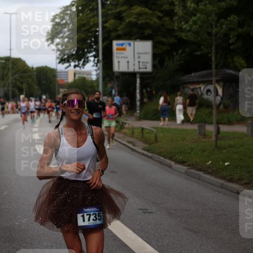 29.06.2025 - hella hamburg halbmarathon Yannick Fuchs http://msf.ph/oto/8302217 29.06.2025 10:37:37 20KM 1735, 2653, 3697, 3928, 4080, 4229, 4318, 5124, 5477, 7026, 7508, 7635, 10099, 10237, 10251, 11177, 12153, 12723, 12776, 13398, 13746, 13807, 14201, 14210, 14484, 14849, 15328, 15706, 15851, 15921, 16314, 16338, 16997, 18004, 18274, 18304, 18449, 18987, 19009, 19038, 19051, 19229 meine-sportfotos.de