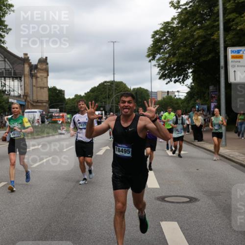 29.06.2025 - hella hamburg halbmarathon Yannick Fuchs http://msf.ph/oto/8302395 29.06.2025 10:49:58 20KM 1130, 1180, 1877, 2378, 2982, 3042, 3048, 4951, 5287, 5465, 5721, 5744, 6759, 7646, 7742, 8255, 8311, 8330, 8639, 8863, 9361, 9562, 9622, 11039, 11143, 11309, 11554, 11638, 12196, 12515, 12858, 13474, 14363, 14461, 15134, 16043, 16375, 16401, 16434, 16625, 16786, 17468, 17615, 18117, 18125, 18212, 18325, 18340, 18495, 18531, 18634, 18741, 18746, 18835, 18966, 19120, 19152 meine-sportfotos.de