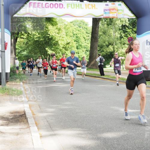 29.06.2025 - hella hamburg halbmarathon MichiJ http://msf.ph/oto/8302413 29.06.2025 10:34:49 Zwischen KM18-KM19 1604, 3087, 5459, 5532, 6421, 6978, 7599, 7908, 7962, 8482, 9386, 9529, 9786, 11185, 12651, 13614, 13728, 14415, 15149, 15611, 15684, 15741, 15973, 17669, 17718, 19209 meine-sportfotos.de