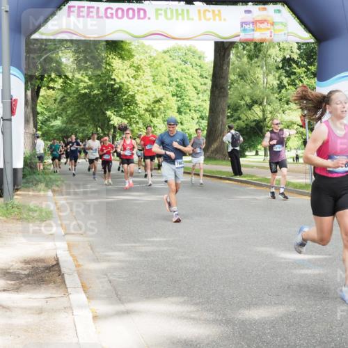 29.06.2025 - hella hamburg halbmarathon MichiJ http://msf.ph/oto/8302432 29.06.2025 10:34:50 Zwischen KM18-KM19 1604, 5459, 5532, 6421, 6978, 7599, 7908, 7962, 8482, 9386, 9529, 9786, 11185, 12651, 13614, 13728, 14415, 15149, 15611, 15684, 15741, 15973, 17669, 17718, 18797, 19209 meine-sportfotos.de