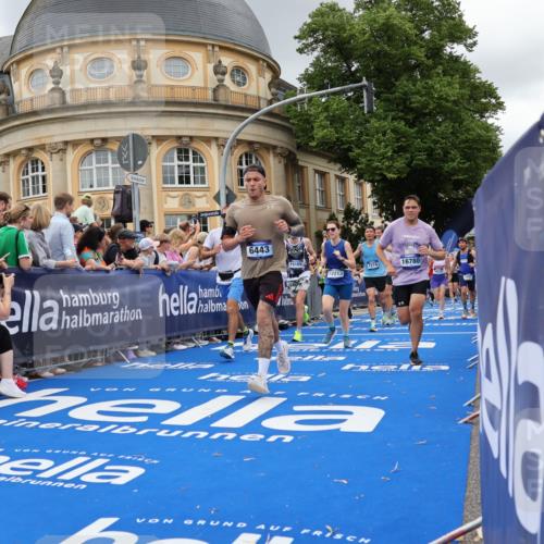 29.06.2025 - hella hamburg halbmarathon Strokosch-Dieckow http://msf.ph/oto/8302572 29.06.2025 10:54:13 Ziel 1267, 3103, 3177, 3861, 3898, 5638, 6082, 6084, 6294, 6443, 6581, 7274, 8223, 8390, 9791, 11430, 12213, 13033, 13289, 13397, 13794, 13803, 15169, 15524, 15946, 16527, 16574, 16750, 16780, 16871, 16879, 17087, 17698, 18268 meine-sportfotos.de