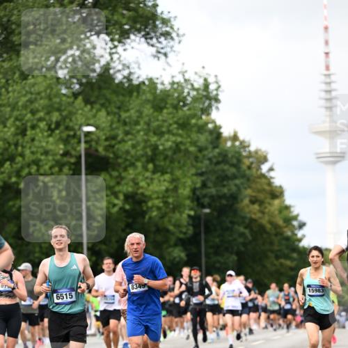 29.06.2025 - hella hamburg halbmarathon Dr. Thomas Lammeyer http://msf.ph/oto/8302624 29.06.2025 10:38:03 Kennedybrücke 1189, 1275, 1764, 1896, 2038, 2526, 2776, 2933, 3264, 3340, 3345, 3848, 4361, 4433, 4445, 4449, 4807, 4824, 4826, 5075, 5096, 5141, 5557, 5561, 5566, 5569, 5691, 5821, 5822, 5887, 6364, 6515, 6516, 6956, 7027, 7565, 7633, 7653, 7982, 8157, 8277, 8349, 8375, 8377, 8383, 8401, 8620, 9258, 9438, 9706, 9799, 9875, 9995, 10048, 10071, 10561, 10800, 11111, 11229, 11237, 11260, 11338 meine-sportfotos.de
