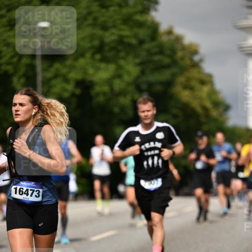 29.06.2025 - hella hamburg halbmarathon Dr. Thomas Lammeyer http://msf.ph/oto/8302702 29.06.2025 10:16:28 Kennedybrücke 1249, 1610, 1785, 1850, 1851, 2963, 2964, 3182, 3248, 3262, 3363, 4453, 4532, 5150, 5166, 5176, 6822, 6871, 7014, 7907, 8917, 8971, 9428, 9705, 10067, 10402, 10409, 10685, 11025 meine-sportfotos.de