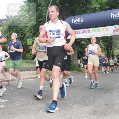 29.06.2025 - hella hamburg halbmarathon KatJ http://msf.ph/oto/8302732 29.06.2025 10:43:30 Zwischen KM18-KM19 1972, 2083, 2250, 2741, 2982, 2996, 4152, 4594, 4813, 7037, 7547 meine-sportfotos.de