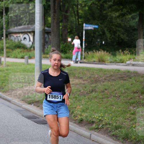 29.06.2025 - hella hamburg halbmarathon Yannick Fuchs http://msf.ph/oto/8302737 29.06.2025 10:37:42 20KM 2653, 3109, 3124, 3697, 3928, 4080, 4229, 4318, 5477, 7026, 7508, 7635, 8664, 9114, 10099, 10237, 10251, 10493, 11177, 12153, 12723, 12776, 13398, 13746, 13807, 14201, 14210, 14484, 14849, 15706, 15851, 15921, 16314, 16338, 16997, 17391, 17403, 18274, 18449, 18987, 19009, 19038, 19051, 19229 meine-sportfotos.de