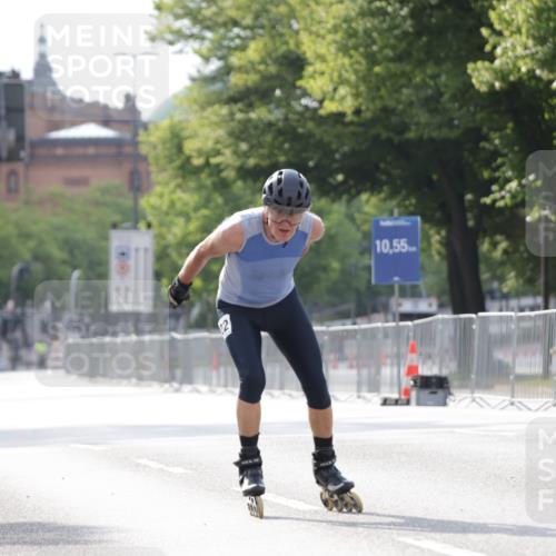 29.06.2025 - hella hamburg halbmarathon Jannik Wohlers http://msf.ph/oto/8302991 29.06.2025 08:56:59 Lombardsbrücke  meine-sportfotos.de