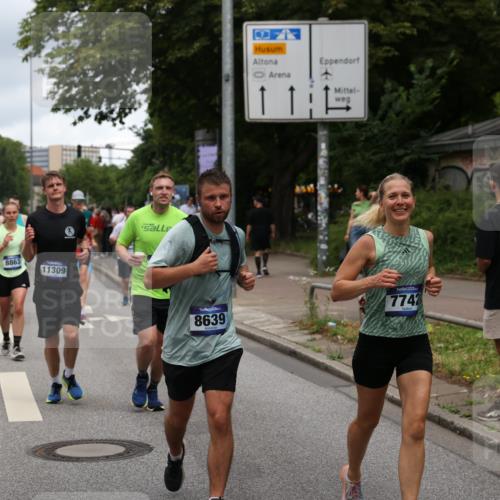 29.06.2025 - hella hamburg halbmarathon Yannick Fuchs http://msf.ph/oto/8303034 29.06.2025 10:50:01 20KM 1130, 1180, 1877, 2378, 2982, 3042, 3048, 4594, 4813, 4951, 5287, 5465, 5721, 5744, 6759, 7646, 7742, 8255, 8311, 8330, 8639, 8863, 9361, 9562, 9622, 11143, 11309, 11554, 11638, 11870, 12196, 12515, 12858, 13474, 14363, 14461, 15134, 16008, 16009, 16043, 16375, 16434, 16625, 17468, 17615, 18117, 18125, 18212, 18325, 18340, 18495, 18531, 18634, 18966, 19152 meine-sportfotos.de