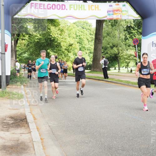 29.06.2025 - hella hamburg halbmarathon MichiJ http://msf.ph/oto/8303088 29.06.2025 10:34:58 Zwischen KM18-KM19 1689, 1942, 5022, 5650, 6203, 7480, 8852, 9305, 10423, 13223, 13554, 14618, 14619, 15026, 16414, 17846, 18118, 18797 meine-sportfotos.de