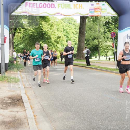29.06.2025 - hella hamburg halbmarathon MichiJ http://msf.ph/oto/8303099 29.06.2025 10:34:58 Zwischen KM18-KM19 1689, 1942, 5022, 5650, 6203, 7480, 8852, 9305, 10423, 13223, 13554, 14618, 14619, 15026, 16414, 17846, 18118, 18797 meine-sportfotos.de