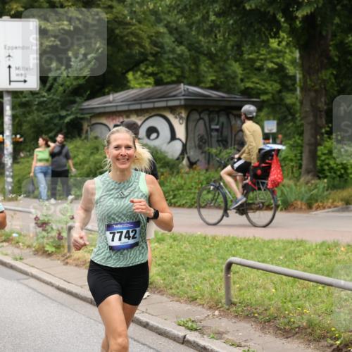 29.06.2025 - hella hamburg halbmarathon Yannick Fuchs http://msf.ph/oto/8303160 29.06.2025 10:50:02 20KM 1130, 1180, 1877, 2378, 2982, 3042, 3048, 4594, 4813, 4951, 5287, 5465, 5721, 5744, 6759, 7646, 7742, 8255, 8311, 8330, 8639, 8863, 9361, 9562, 9622, 11143, 11309, 11554, 11638, 11870, 12196, 12515, 12858, 13474, 14363, 14461, 15134, 16008, 16009, 16043, 16375, 16434, 16625, 17468, 18117, 18125, 18212, 18325, 18340, 18495, 18531, 18634, 18966, 19152 meine-sportfotos.de