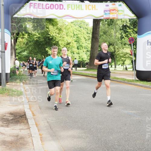 29.06.2025 - hella hamburg halbmarathon MichiJ http://msf.ph/oto/8303300 29.06.2025 10:34:59 Zwischen KM18-KM19 1689, 1942, 5022, 5650, 6203, 7480, 8852, 9305, 10423, 13223, 13554, 14618, 14619, 15026, 16414, 17846, 18118 meine-sportfotos.de