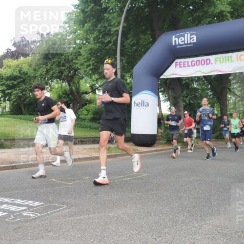 29.06.2025 - hella hamburg halbmarathon KatJ http://msf.ph/oto/8303313 29.06.2025 10:43:32 Zwischen KM18-KM19 1130, 1485, 2083, 2250, 2741, 2996, 4813, 5492, 7547 meine-sportfotos.de