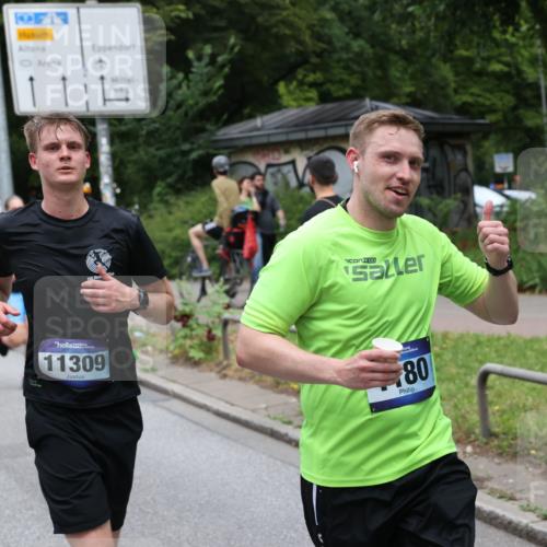 29.06.2025 - hella hamburg halbmarathon Yannick Fuchs http://msf.ph/oto/8303340 29.06.2025 10:50:04 20KM 1130, 1180, 1877, 2378, 2982, 3042, 3048, 4594, 4813, 4951, 5287, 5465, 5721, 5744, 6759, 7646, 7742, 8311, 8330, 8639, 8863, 8996, 9622, 9903, 10084, 11143, 11309, 11554, 11638, 11870, 12196, 12515, 12858, 13474, 14363, 14461, 15134, 16008, 16009, 16043, 16375, 16434, 16625, 17468, 18117, 18125, 18212, 18325, 18340, 18495, 18531, 18634, 18966, 19152 meine-sportfotos.de