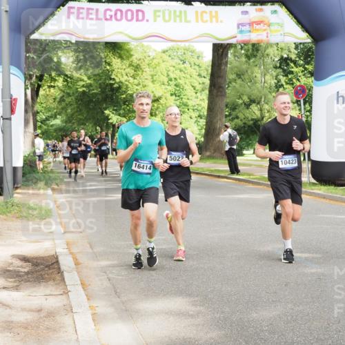29.06.2025 - hella hamburg halbmarathon MichiJ http://msf.ph/oto/8303368 29.06.2025 10:34:59 Zwischen KM18-KM19 1689, 1942, 5022, 5650, 6203, 7480, 8852, 9305, 10423, 13223, 13554, 14618, 14619, 15026, 16414, 17846, 18118 meine-sportfotos.de