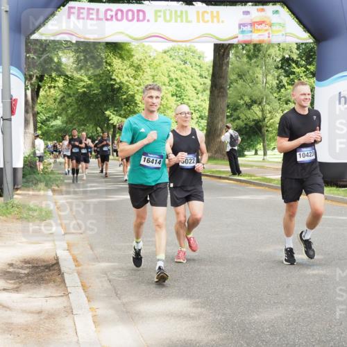 29.06.2025 - hella hamburg halbmarathon MichiJ http://msf.ph/oto/8303390 29.06.2025 10:34:59 Zwischen KM18-KM19 1689, 1942, 5022, 5650, 6203, 7480, 8852, 9305, 10423, 13223, 13554, 14618, 14619, 15026, 16414, 17846, 18118 meine-sportfotos.de