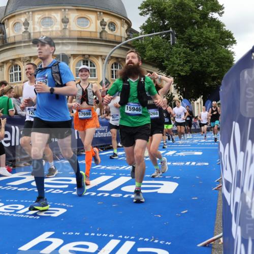 29.06.2025 - hella hamburg halbmarathon Strokosch-Dieckow http://msf.ph/oto/8303542 29.06.2025 10:54:22 Ziel 1267, 1442, 3103, 3426, 3794, 3861, 4635, 4868, 6511, 6512, 7129, 7274, 8223, 8772, 11009, 11430, 11797, 11799, 12321, 12362, 13289, 13803, 15146, 15946, 16327, 16527, 16574, 16750, 16879, 17087, 17698, 18268, 19067 meine-sportfotos.de