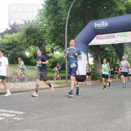 29.06.2025 - hella hamburg halbmarathon KatJ http://msf.ph/oto/8303690 29.06.2025 10:43:34 Zwischen KM18-KM19 1130, 1485, 2250, 5492, 7547 meine-sportfotos.de