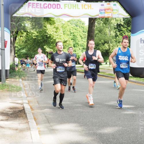 29.06.2025 - hella hamburg halbmarathon MichiJ http://msf.ph/oto/8303952 29.06.2025 10:35:05 Zwischen KM18-KM19 1613, 1689, 2274, 4528, 5022, 5650, 6203, 9051, 10423, 14594, 15309, 16089, 16414, 17229, 17632, 18882, 18963 meine-sportfotos.de