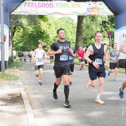 29.06.2025 - hella hamburg halbmarathon MichiJ http://msf.ph/oto/8304040 29.06.2025 10:35:06 Zwischen KM18-KM19 1613, 2213, 2274, 4528, 9051, 14594, 15309, 16089, 17229, 17632, 18882, 18963 meine-sportfotos.de
