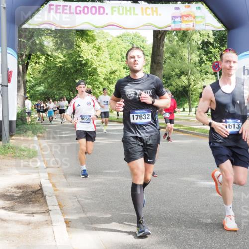 29.06.2025 - hella hamburg halbmarathon MichiJ http://msf.ph/oto/8304089 29.06.2025 10:35:06 Zwischen KM18-KM19 1613, 2213, 2274, 4528, 9051, 14594, 15309, 16089, 17229, 17632, 18882, 18963 meine-sportfotos.de