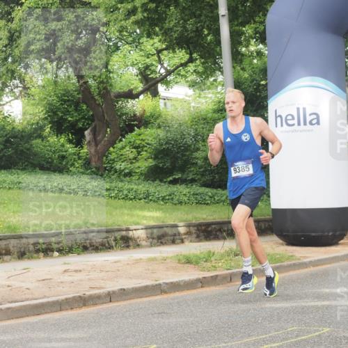 29.06.2025 - hella hamburg halbmarathon KatJ http://msf.ph/oto/8304220 29.06.2025 10:14:18 Zwischen KM18-KM19  meine-sportfotos.de