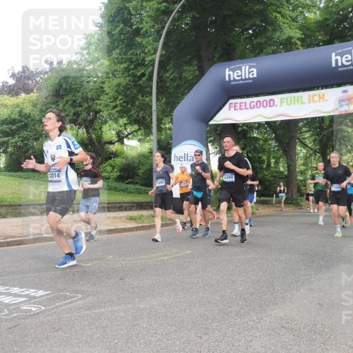 29.06.2025 - hella hamburg halbmarathon KatJ http://msf.ph/oto/8304281 29.06.2025 10:43:39 Zwischen KM18-KM19 1130, 1485, 5492, 6272, 6399, 7659, 8669 meine-sportfotos.de