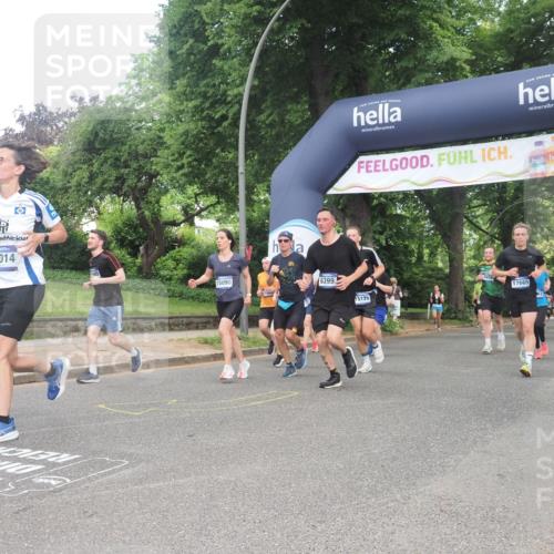 29.06.2025 - hella hamburg halbmarathon KatJ http://msf.ph/oto/8304333 29.06.2025 10:43:39 Zwischen KM18-KM19 1130, 1485, 5492, 6272, 6399, 7659, 8669 meine-sportfotos.de