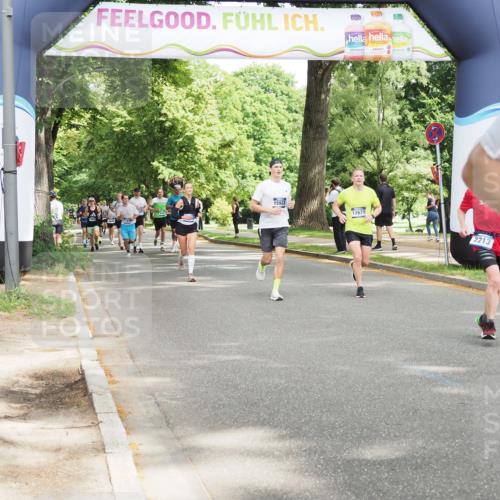 29.06.2025 - hella hamburg halbmarathon MichiJ http://msf.ph/oto/8304395 29.06.2025 10:35:08 Zwischen KM18-KM19 1613, 2213, 2274, 4528, 9051, 12679, 14594, 15309, 15923, 16089, 17229, 17632, 18882, 18963 meine-sportfotos.de