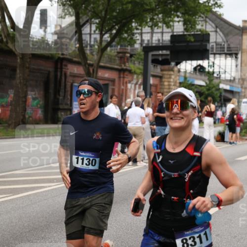 29.06.2025 - hella hamburg halbmarathon Yannick Fuchs http://msf.ph/oto/8304503 29.06.2025 10:50:08 20KM 1130, 1180, 1877, 2378, 2982, 3042, 3048, 4594, 4813, 4951, 5287, 5465, 5721, 5744, 6759, 7037, 7547, 7646, 7742, 8311, 8330, 8639, 8863, 8968, 8996, 9246, 9622, 9903, 10084, 11143, 11309, 11554, 11638, 11870, 12515, 12858, 14363, 14461, 15134, 16008, 16009, 16043, 16375, 16434, 16620, 16625, 17468, 17660, 18117, 18125, 18325, 18340, 18495, 18531, 18634, 18867, 18966, 19152 meine-sportfotos.de