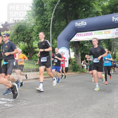 29.06.2025 - hella hamburg halbmarathon KatJ http://msf.ph/oto/8304514 29.06.2025 10:43:40 Zwischen KM18-KM19 1130, 1485, 6272, 6399, 7659, 8669 meine-sportfotos.de