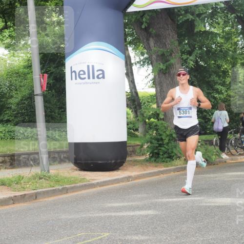 29.06.2025 - hella hamburg halbmarathon KatJ http://msf.ph/oto/8304532 29.06.2025 10:14:20 Zwischen KM18-KM19 5301 meine-sportfotos.de