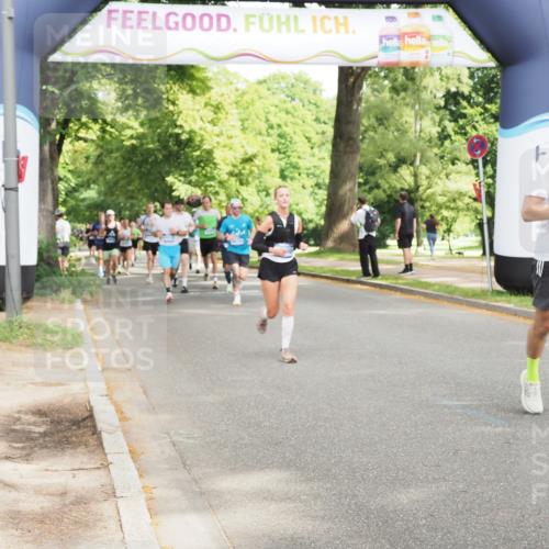 29.06.2025 - hella hamburg halbmarathon MichiJ http://msf.ph/oto/8304543 29.06.2025 10:35:10 Zwischen KM18-KM19 1613, 2213, 2274, 4528, 9051, 12679, 14730, 15309, 15923, 16089, 17632, 18882, 18963 meine-sportfotos.de
