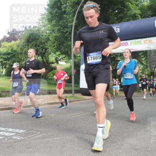 29.06.2025 - hella hamburg halbmarathon KatJ http://msf.ph/oto/8304623 29.06.2025 10:43:41 Zwischen KM18-KM19 1583, 6272, 6399, 7659, 8669 meine-sportfotos.de